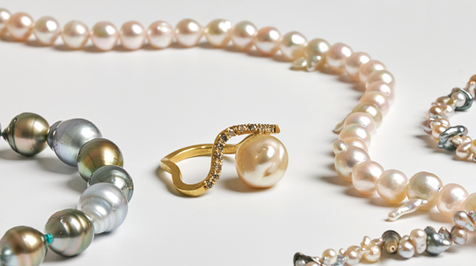 mariko tsuchiyama(マリコ ツチヤマ) | Jewelry | ESCAPERS.JP mariko tsuchiyama(マリコ ツチヤマ) | Jewelry | ESCAPERS.JP