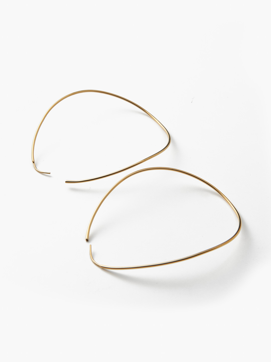 Silhouette Pierced Earring - Gold