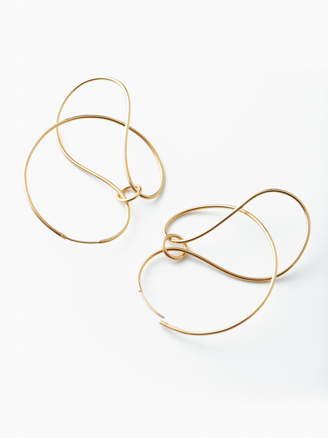 Pivot Pierced Earring - Gold
