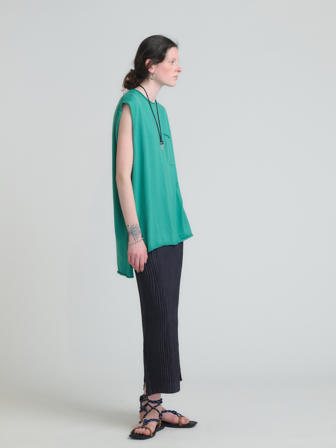 Cotton Silk Knit No-Sleeve - Green
