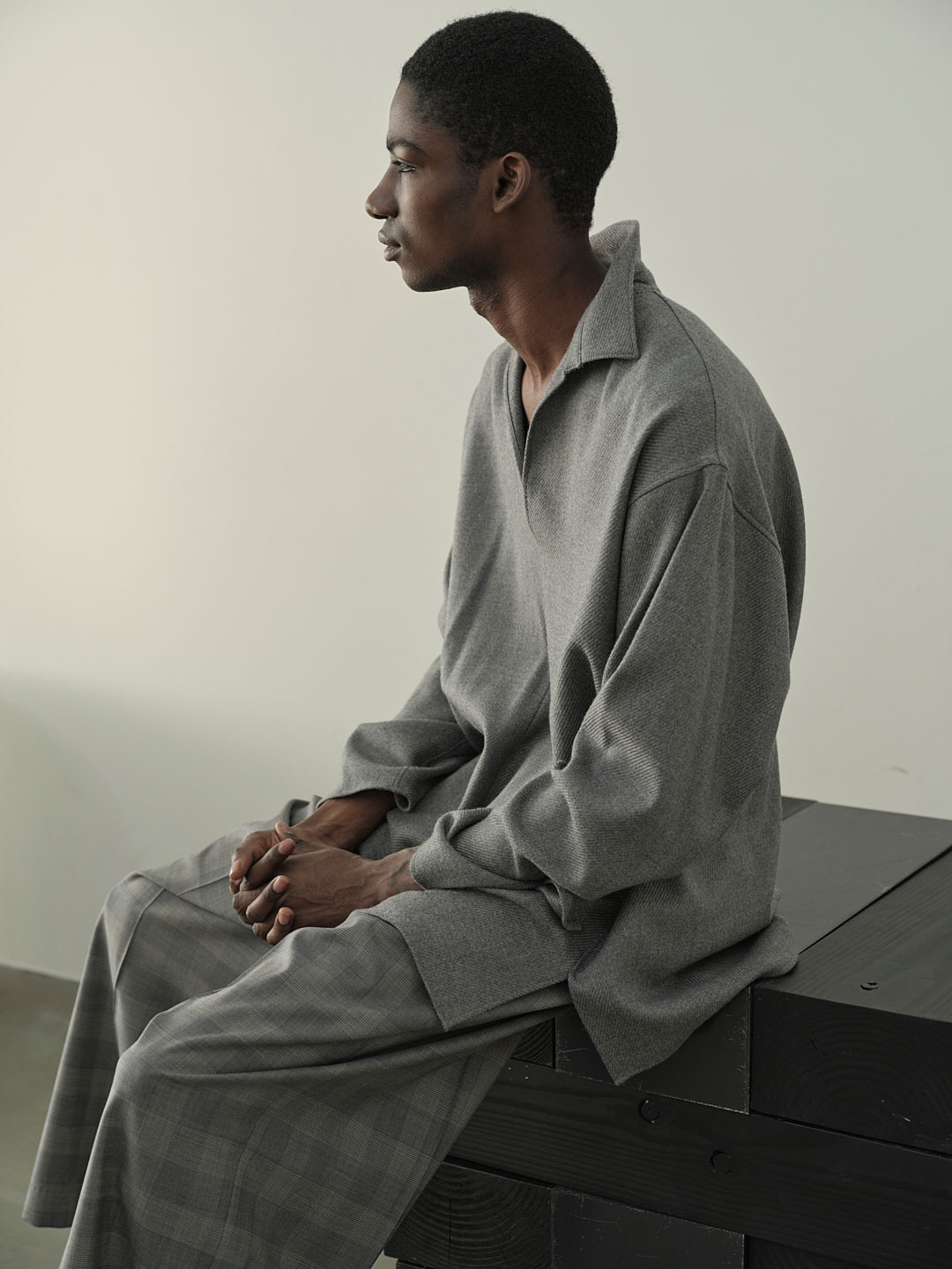 POSTELEGANT(ポステレガント) | Wear & Bag | ESCAPERS.JP | ESCAPERS