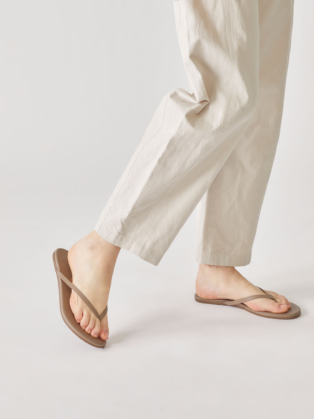 Most Loved Signature Flip Flop Sandals - Biscuit/Grey Beige