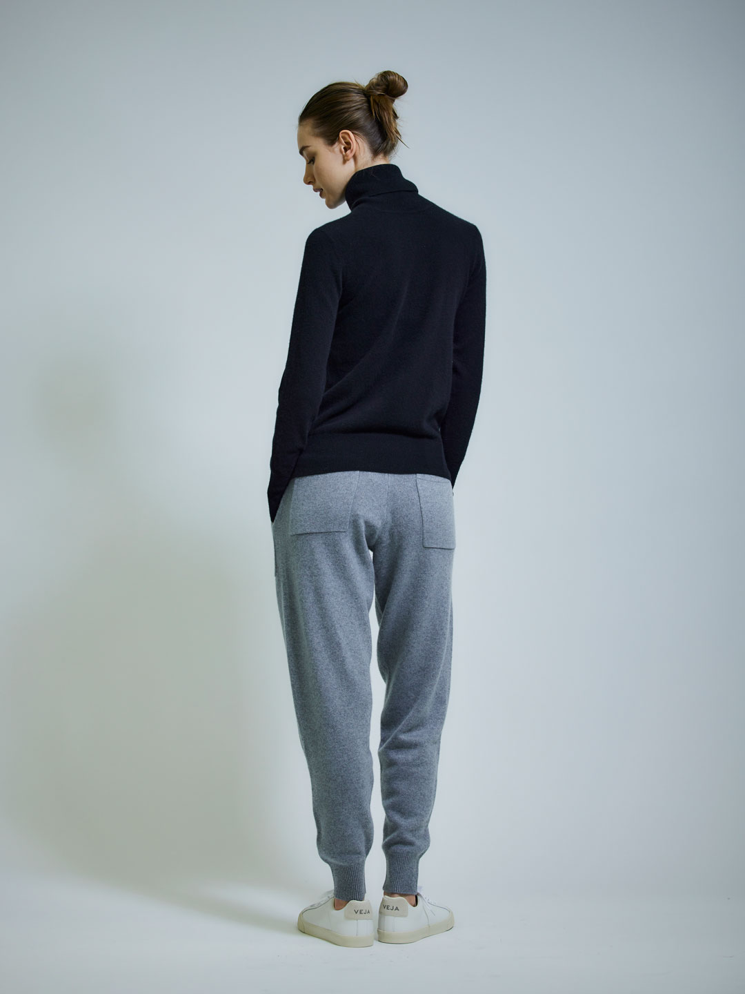 PICEA(ピセア) | 14ゲージ ハイネック - ブラック | ESCAPERS ONLINE