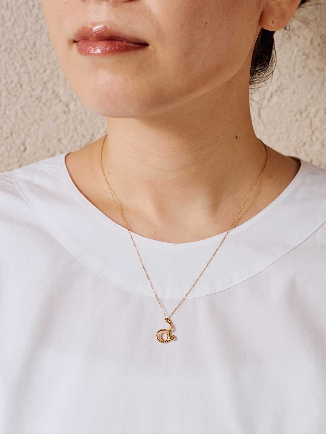 Alphajoaillerie Necklace - Letter D - Yellow Gold