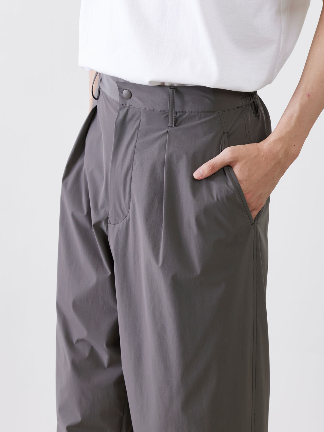 Ultra 2Way Nylon Stretch Tapered Pants - Light Grey
