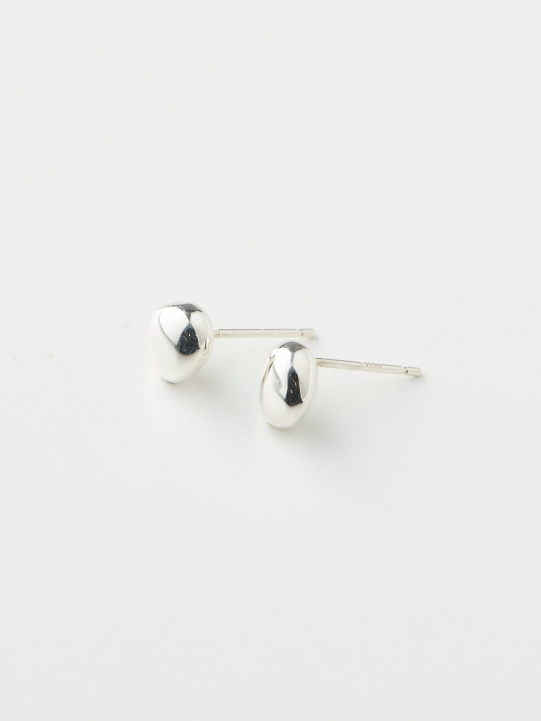 石ころ Pierced Earring / TIT-15PS  - Silver