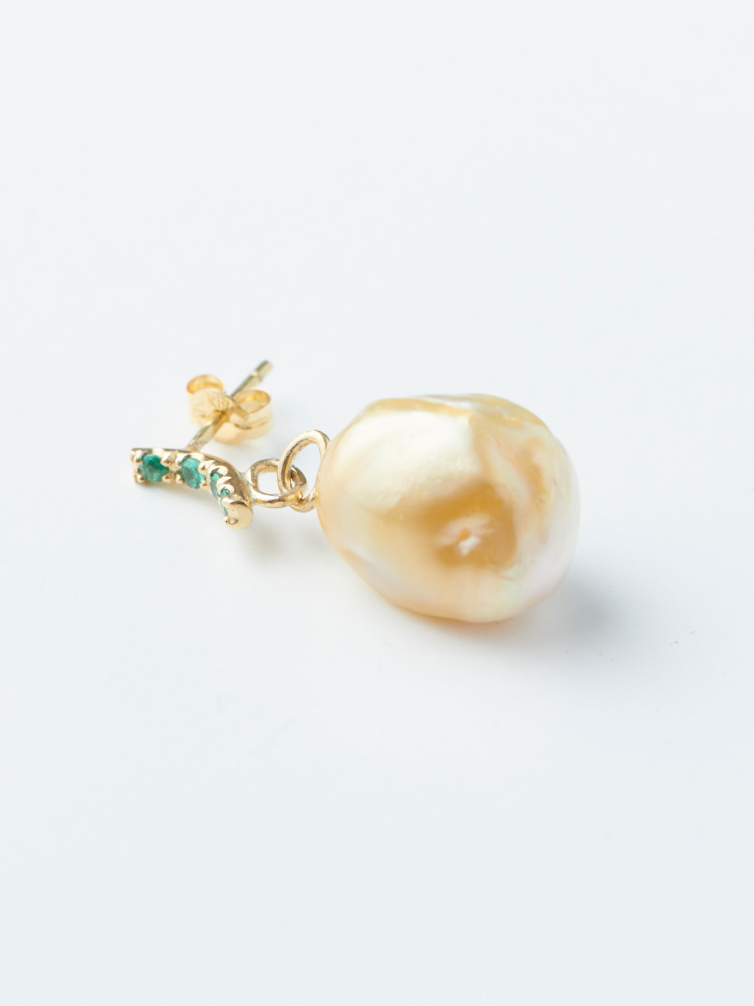 Emerald&Gold South Sea Pearl Pierced Earring - Gold