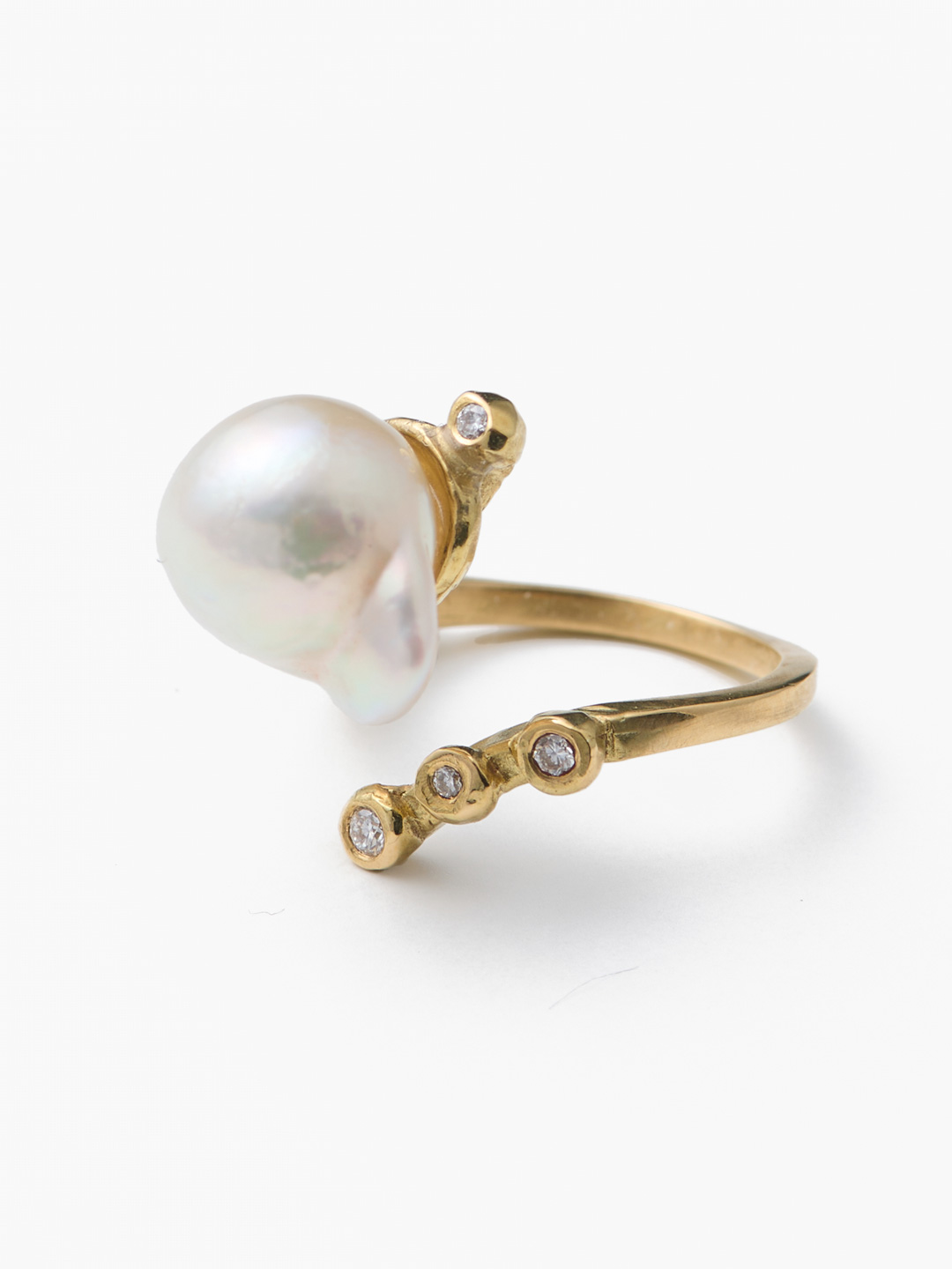 MARIKO イヤリング Vol.14 mariko tsychiyama マリコ・ツチヤマさん – ESCAPERS ONLINE