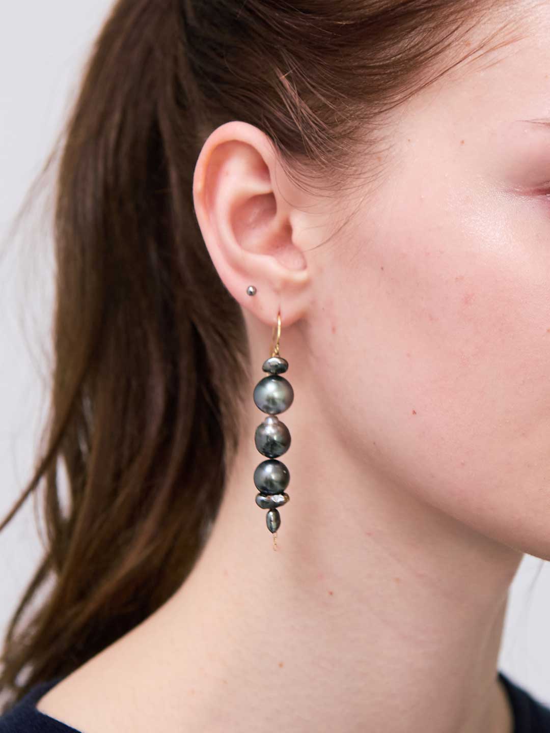 Tahitian Frutta Single Pierced Earring - Gold