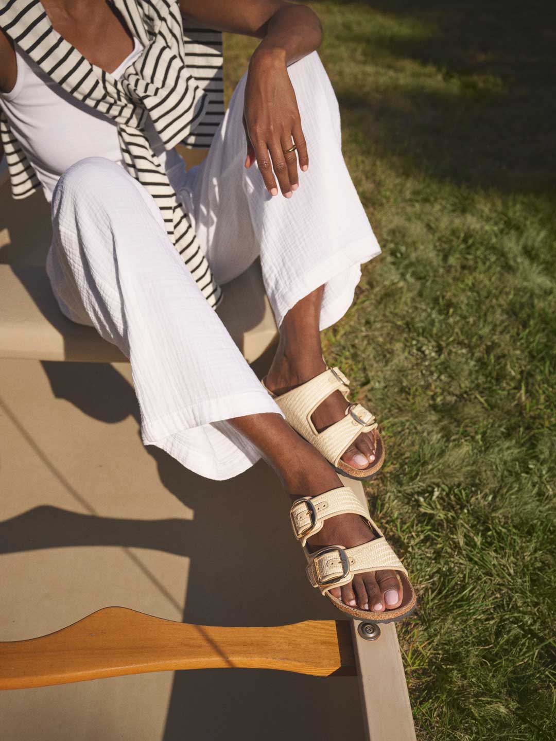 Arizona Big Buckle Raffia - Dark Brown