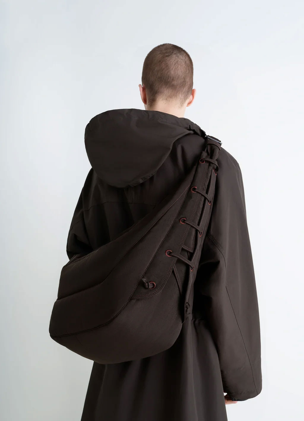 LEMAIRE(ルメール) | ラージ ソフト ゲーム バッグ - ダークブラウン