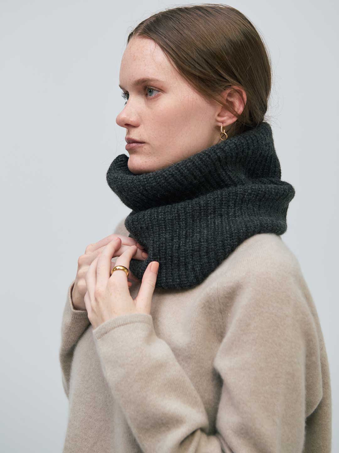 【新品】LEMAIRE ルメール FW23 SNOOD LEMAIRE(ルメール) | スヌード - ダークブラウン | ESCAPERS ONLINE