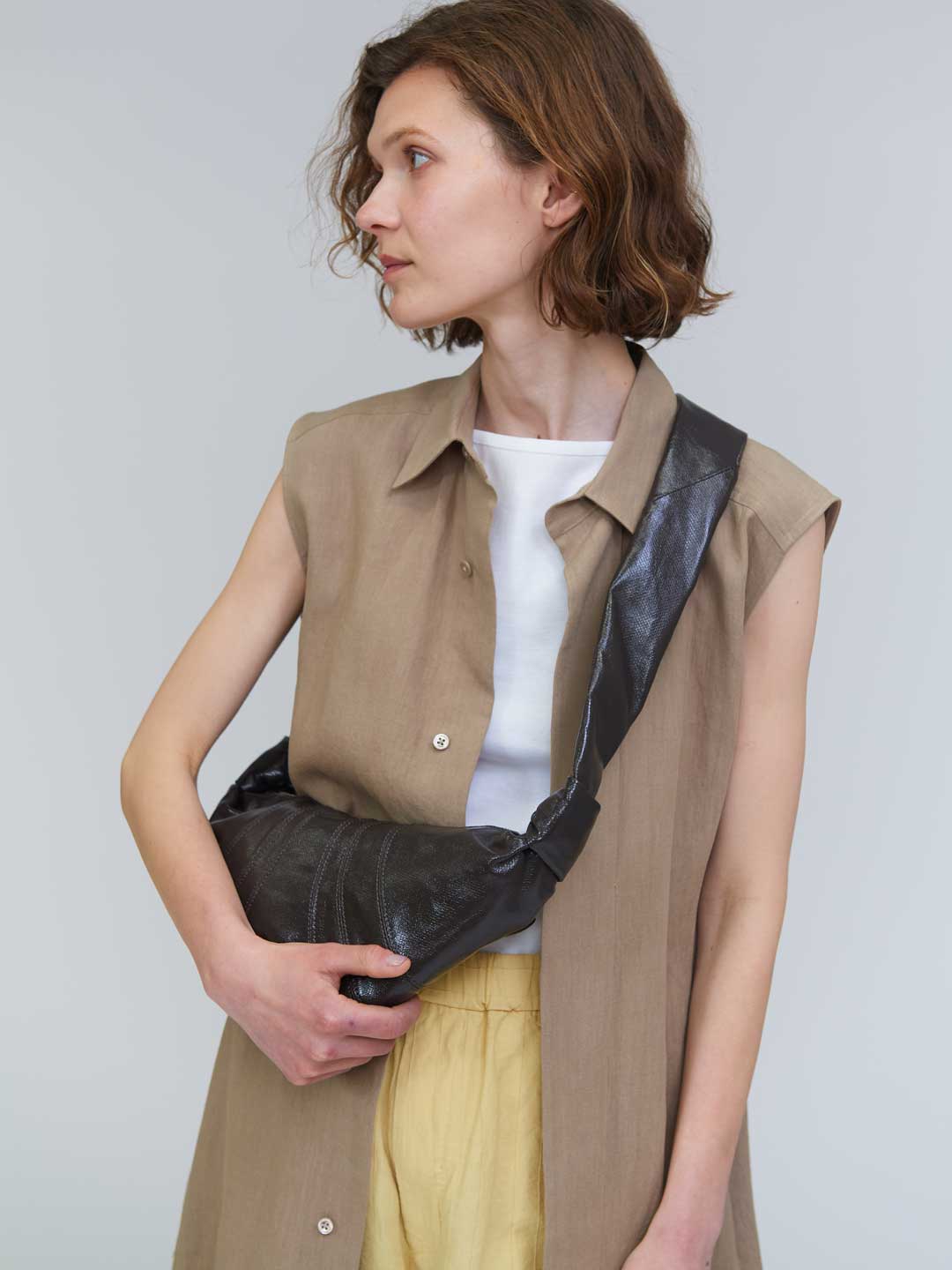 LEMAIRE クロワッサン ショルダーバッグ M 絶大な人気を誇るブランド【LEMAIRE(ルメール)】が銀座シックス