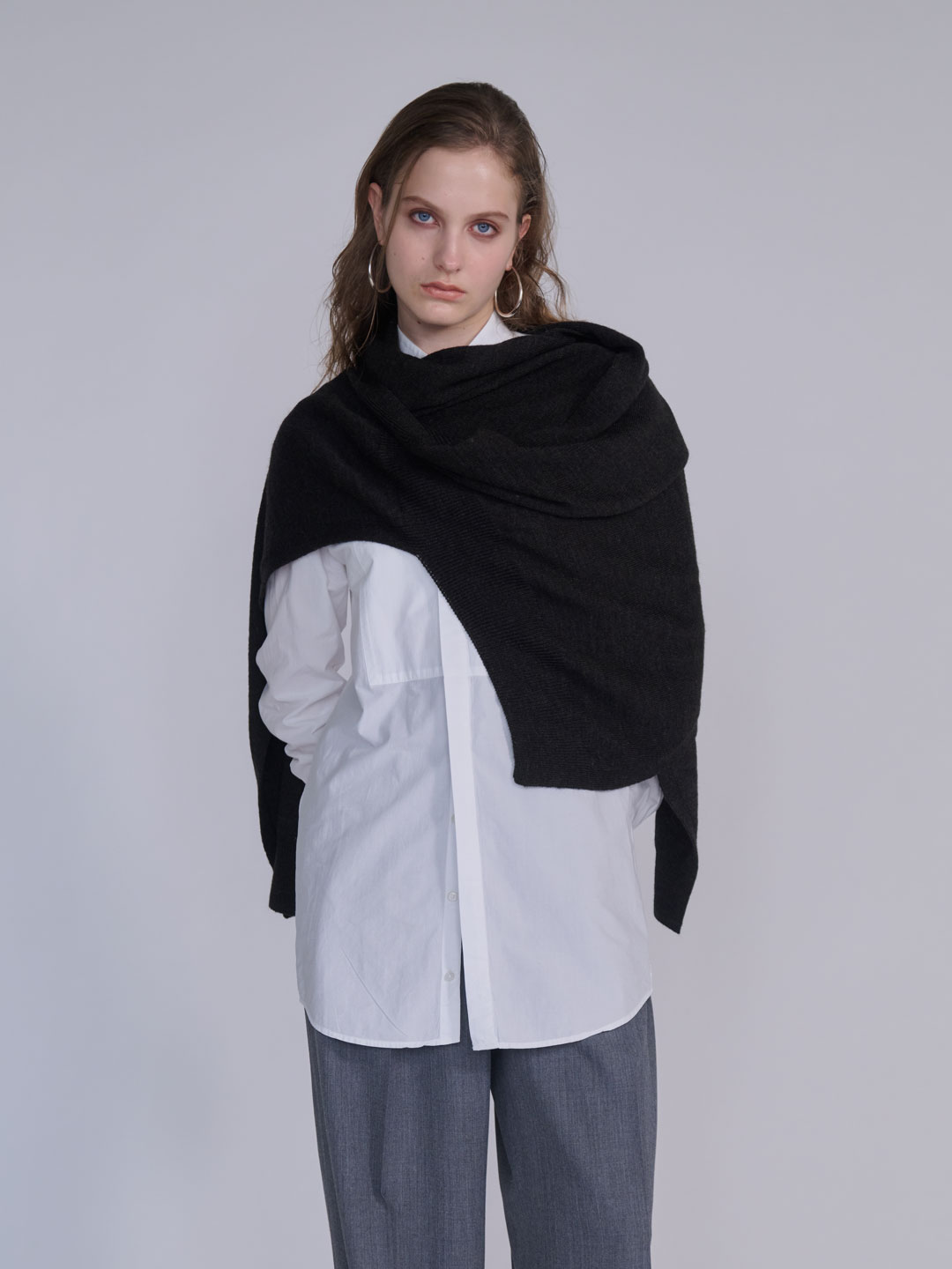 LE MAIRE(ルメール) | ラップ スカーフ - ブラック | ESCAPERS ONLINE