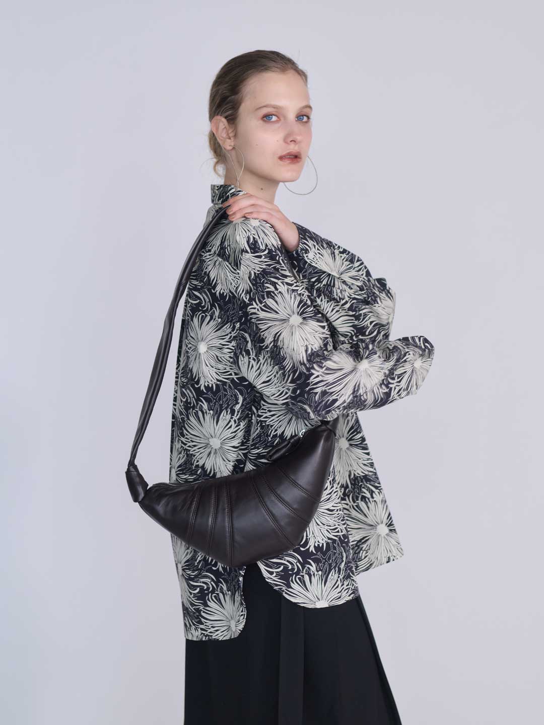 LE MAIRE(ルメール) | スモール クロワッサン バッグ - ダークブラウン