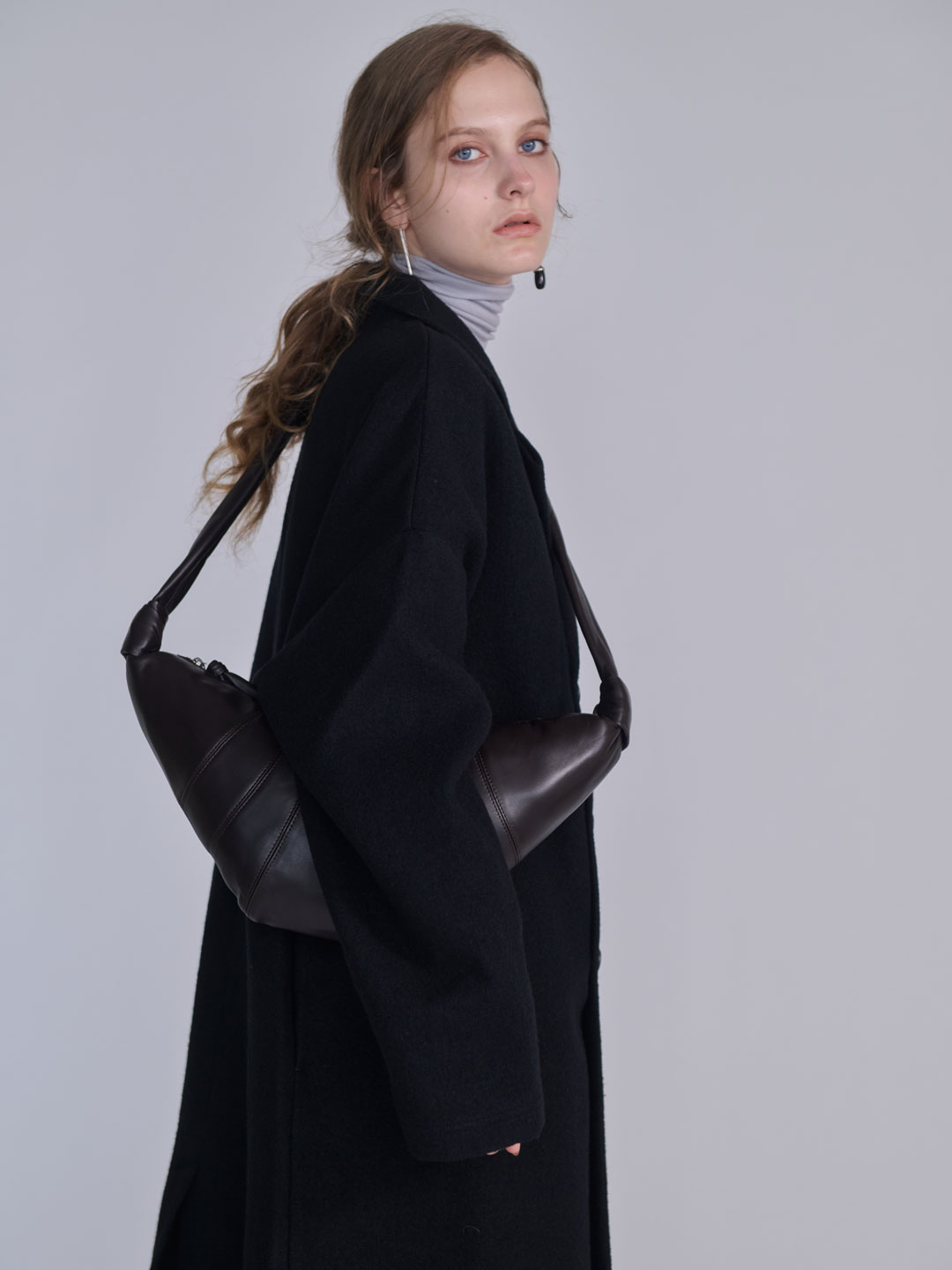 新品未使用 Lemaire ルメール ミディアム ソフト クロワッサン ブラウン LEMAIRE - 【残りわずか】Small Croissant Bag(NAPPA LEATHER