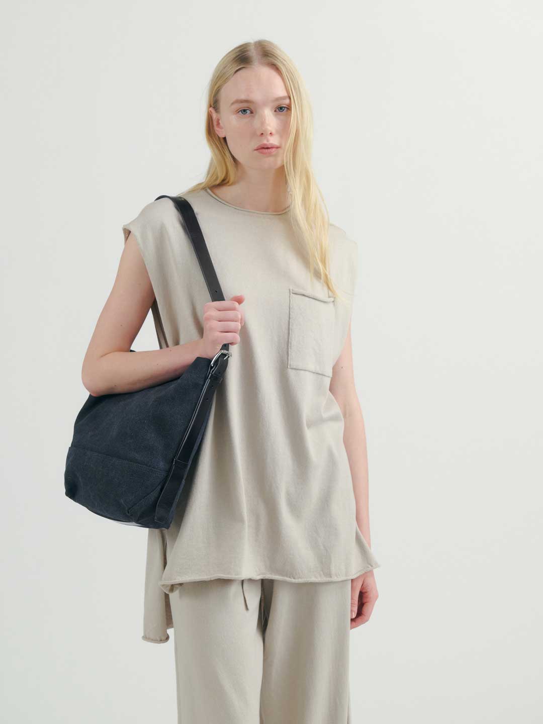 Small Belted Tote Bag - Ash Black
