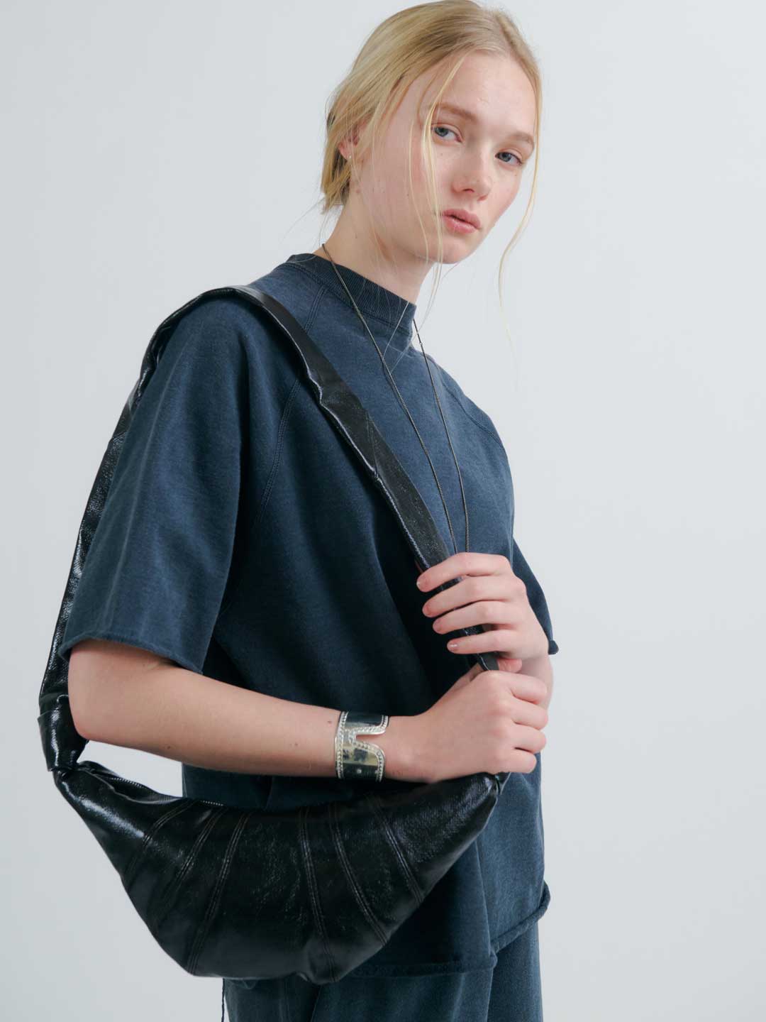 Small Croissant Cotton Bag - Truffle Black