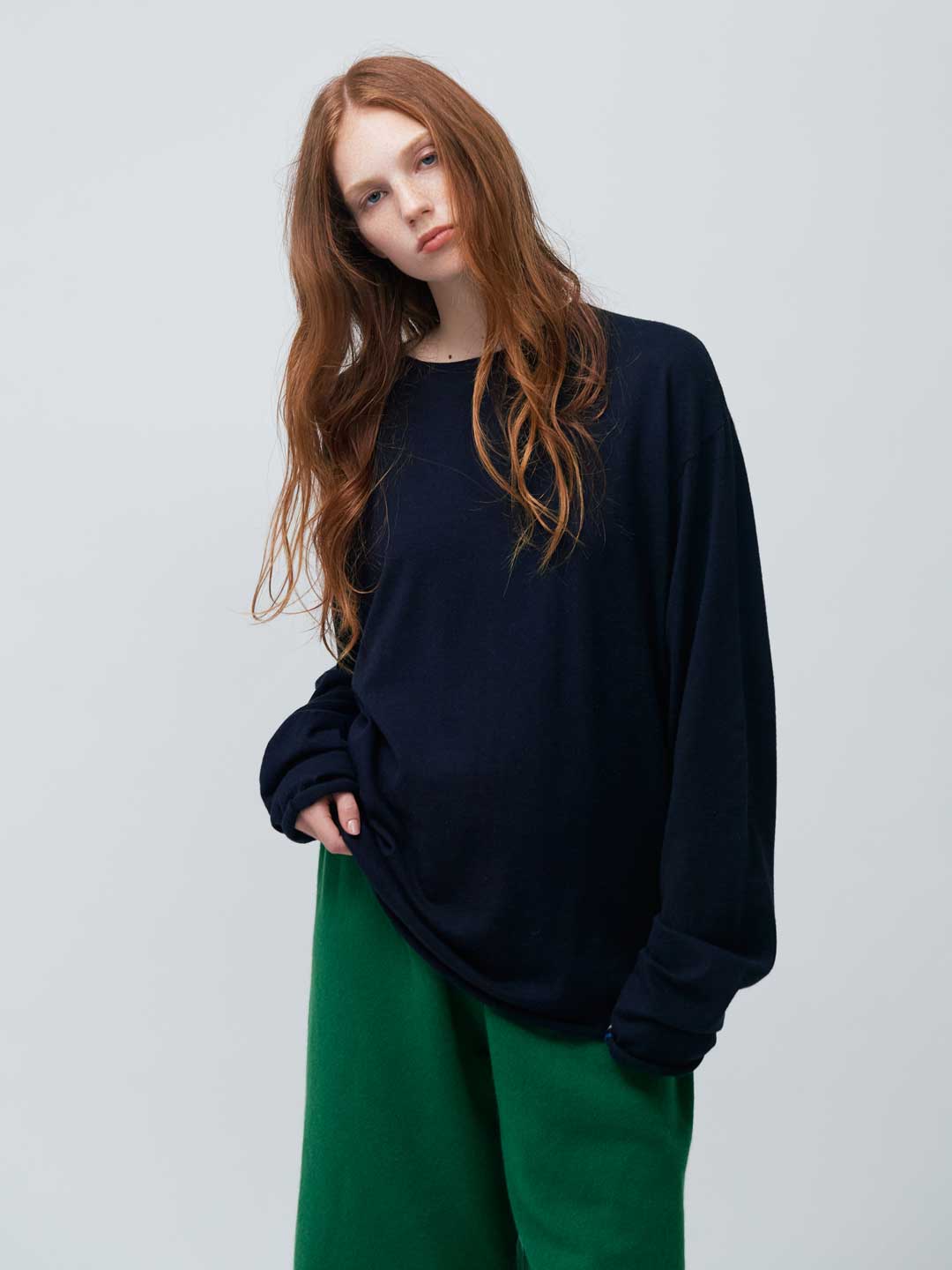 定価5.2万 新品 extreme cashmere laufen ネイビー Extreme Cashmere Laufen Short in Army – VESTIGE