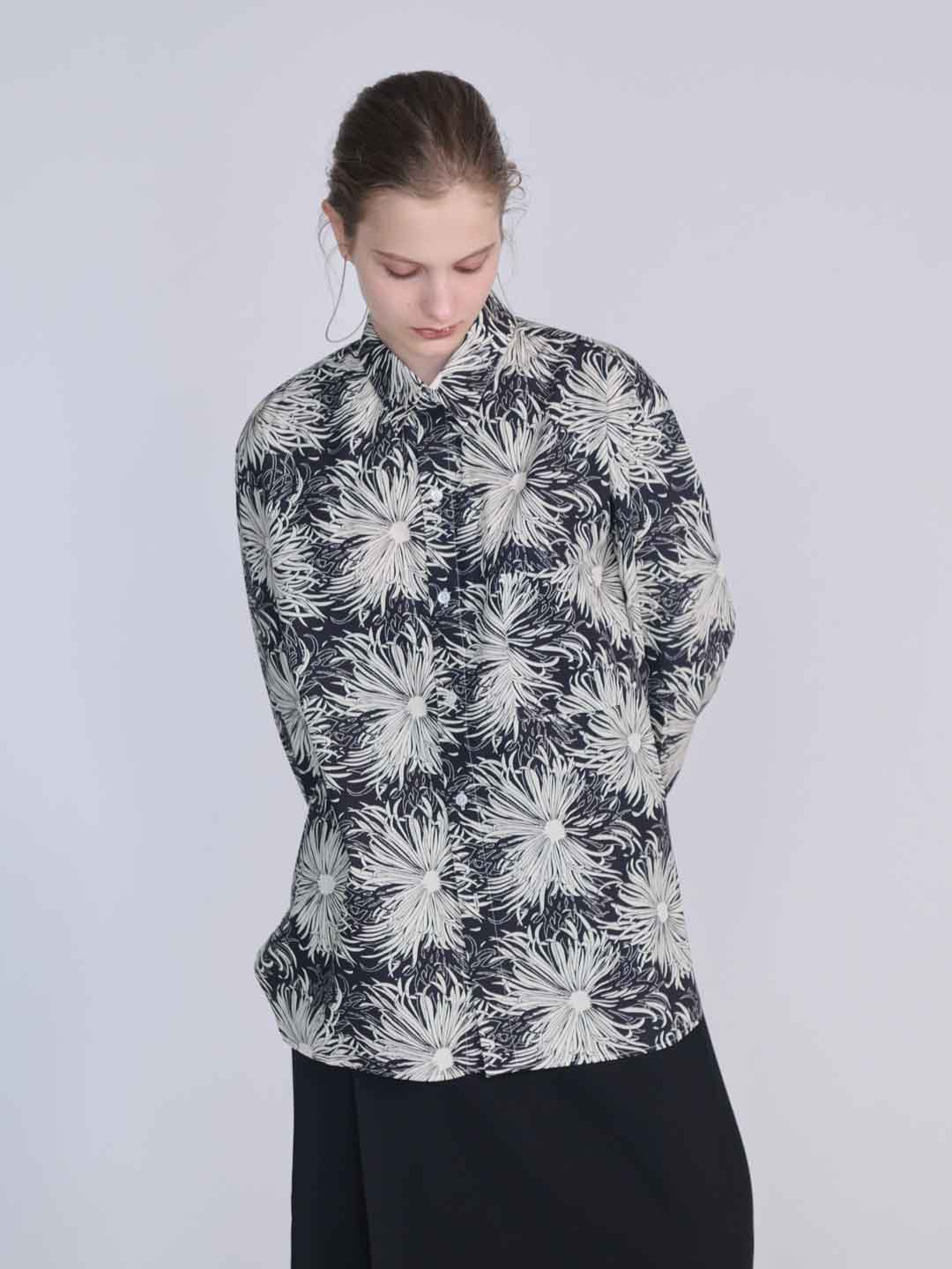 Cristaseya(クリスタセヤ）| Wear | ESCAPERS.JP | ESCAPERS