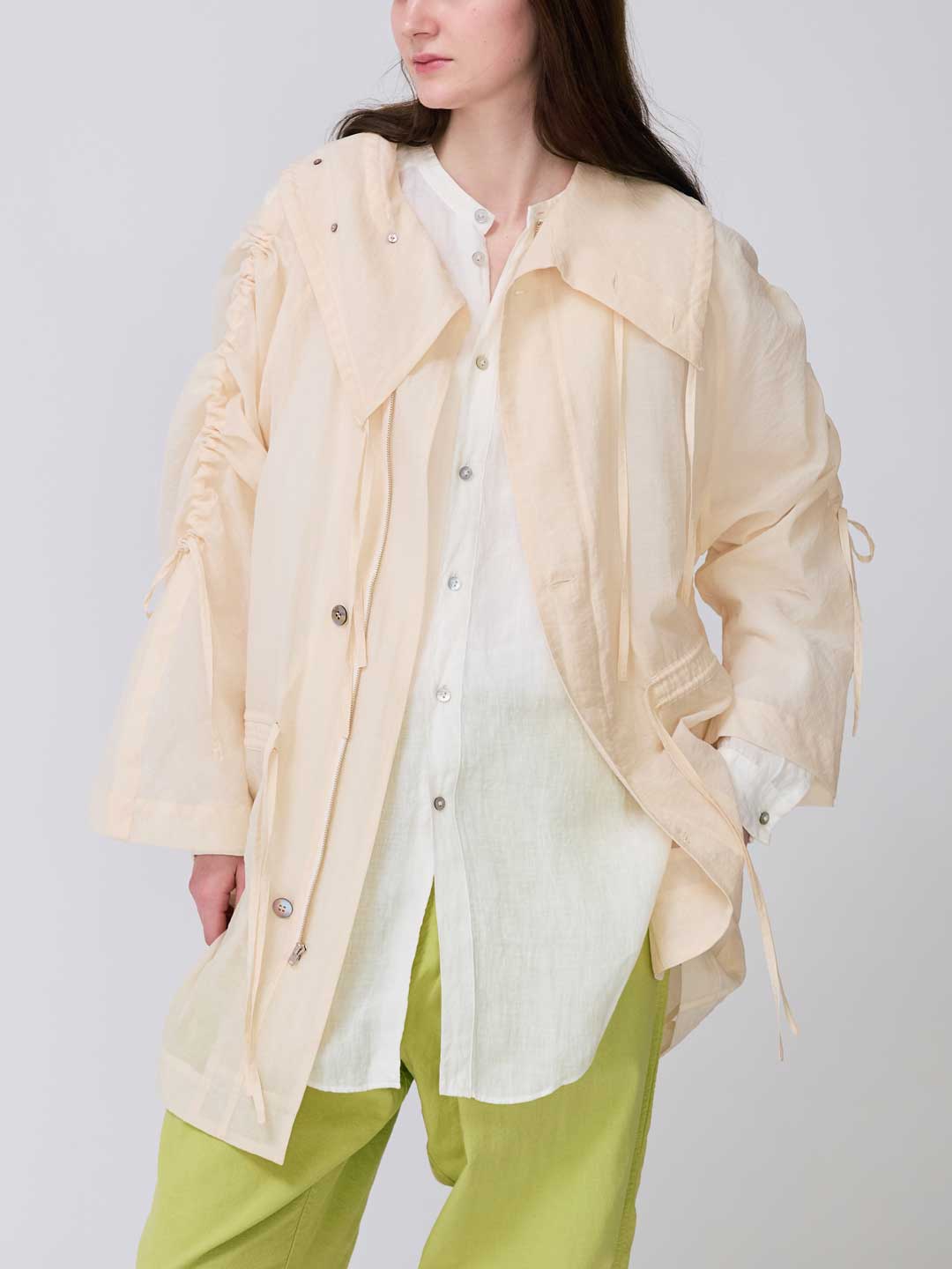 Membrane Short Coat - Off White