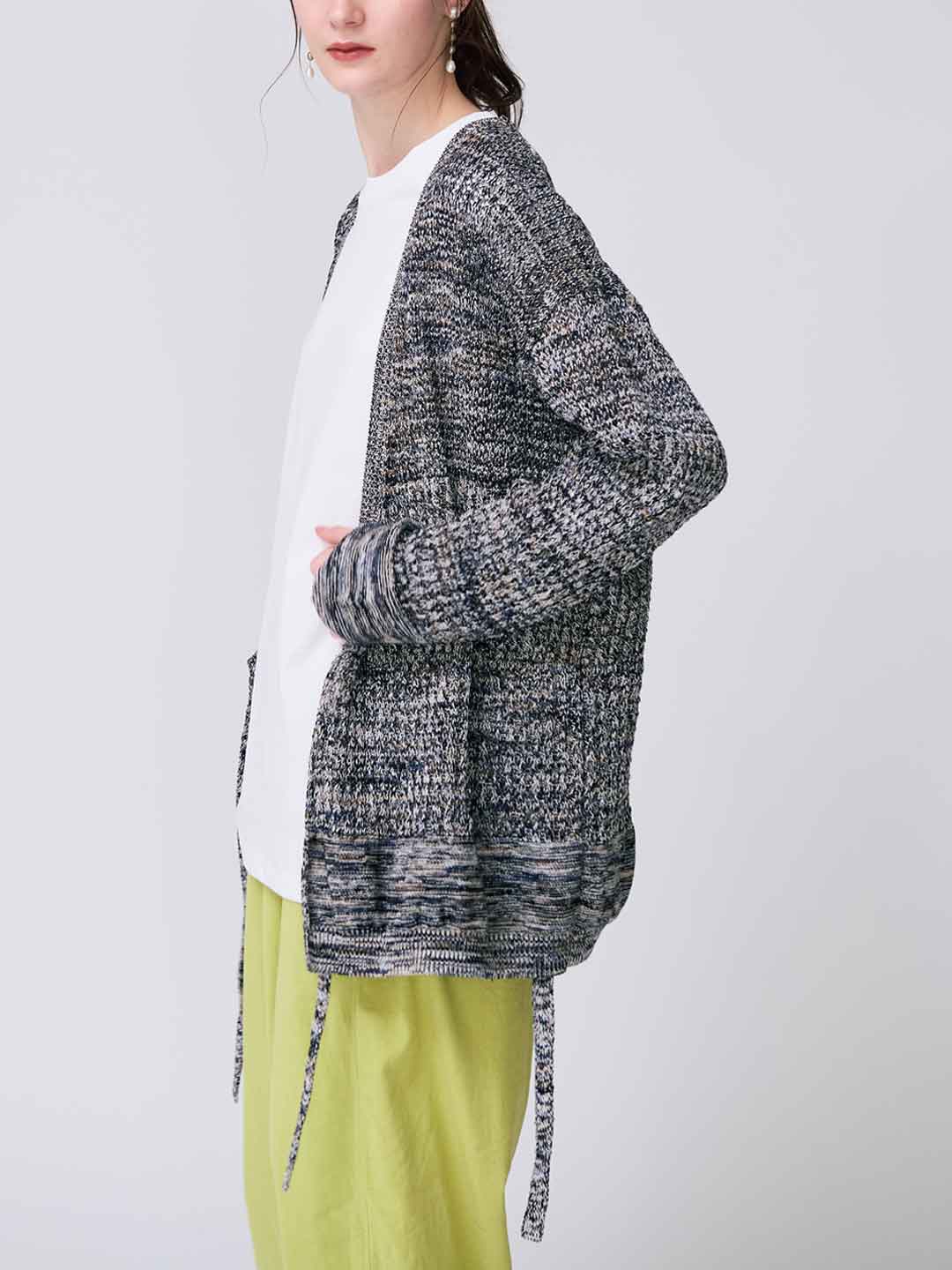 Natural Shaped Knit Cardigan - Gray