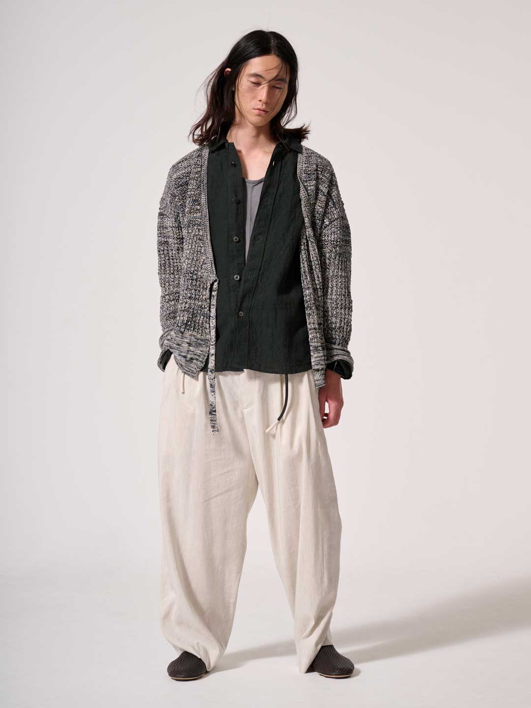Natural Shaped Knit Cardigan - Gray