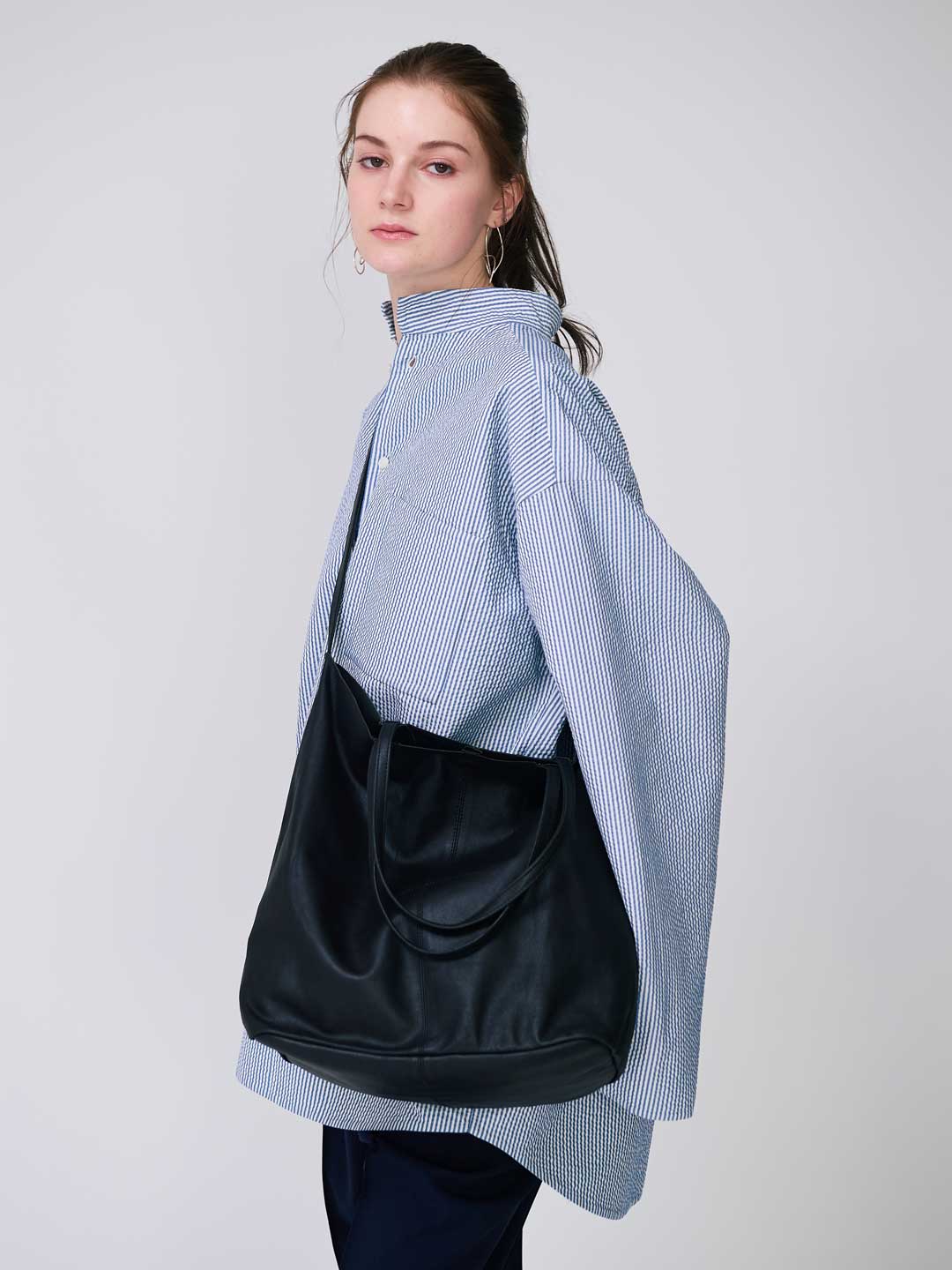 Morphee 3way Large tote : Black – Navyblue