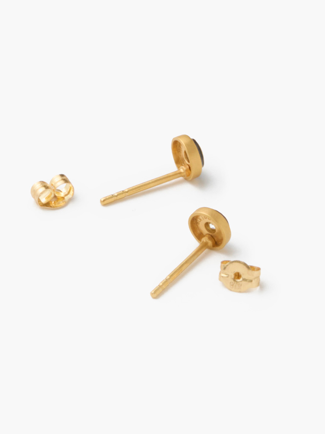 白露 K18 Diamond With Enamel Studs 【gm001】 - Yellow Gold