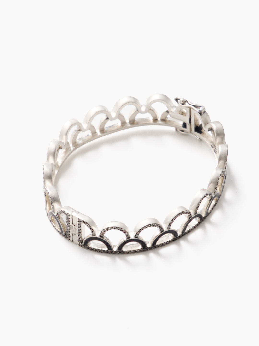 蓮の扇 Silver925 Pave Diamonds With Enamel Cuff 【lf003】 - Silver