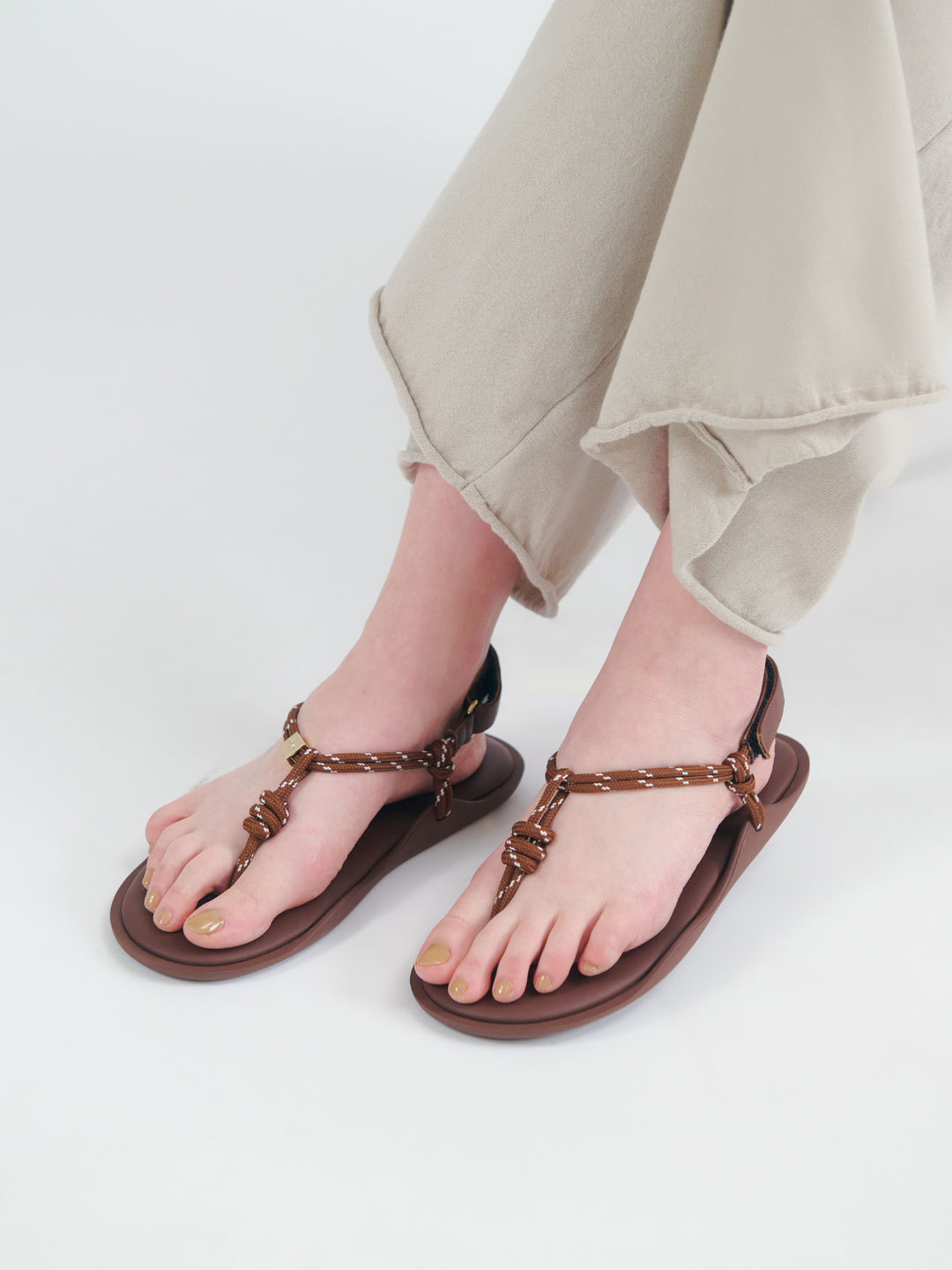 Flo Monocolor Sandal - Brown