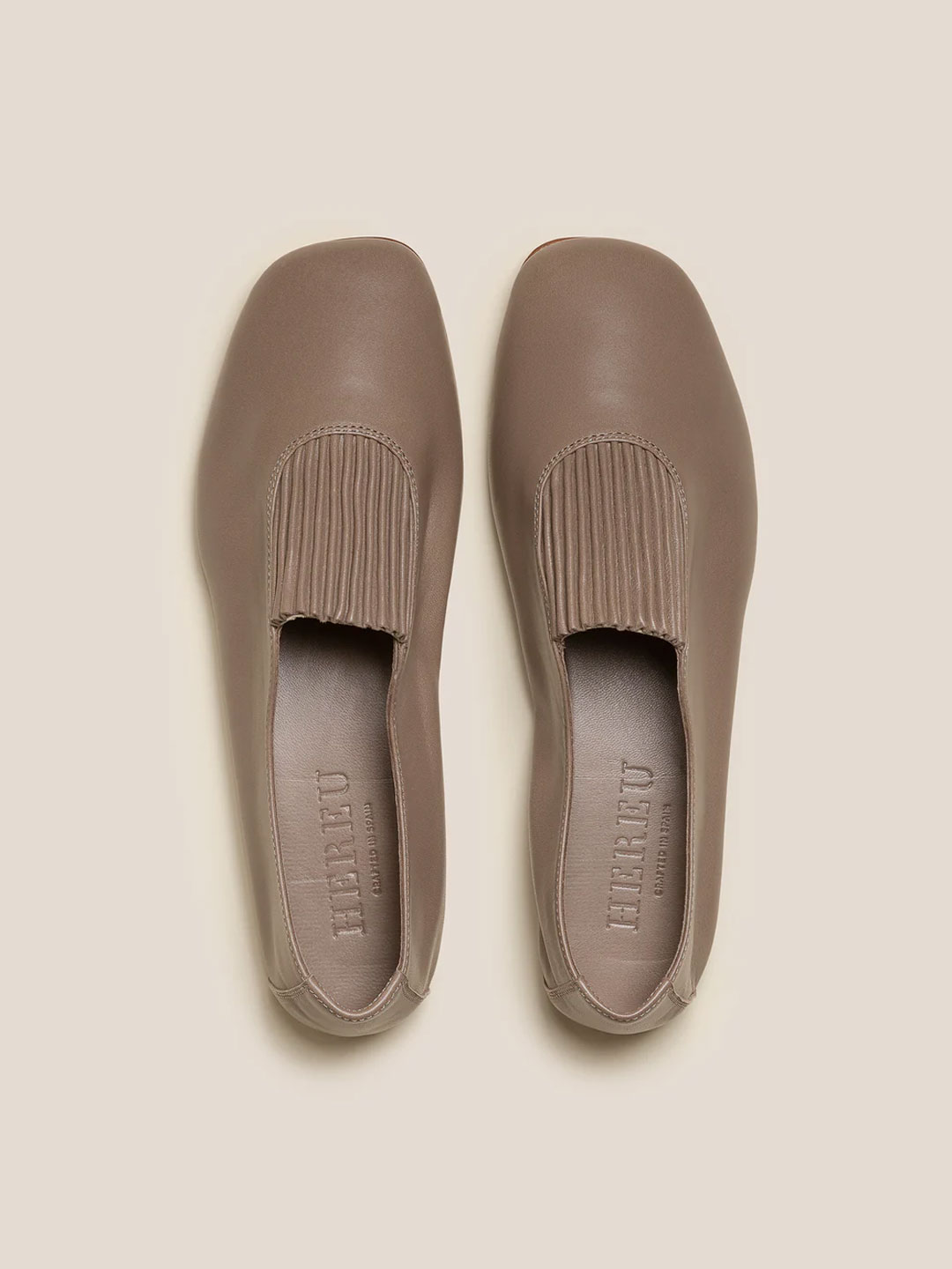 CAOMA - Elasticated Slip-on Shoe - Ash