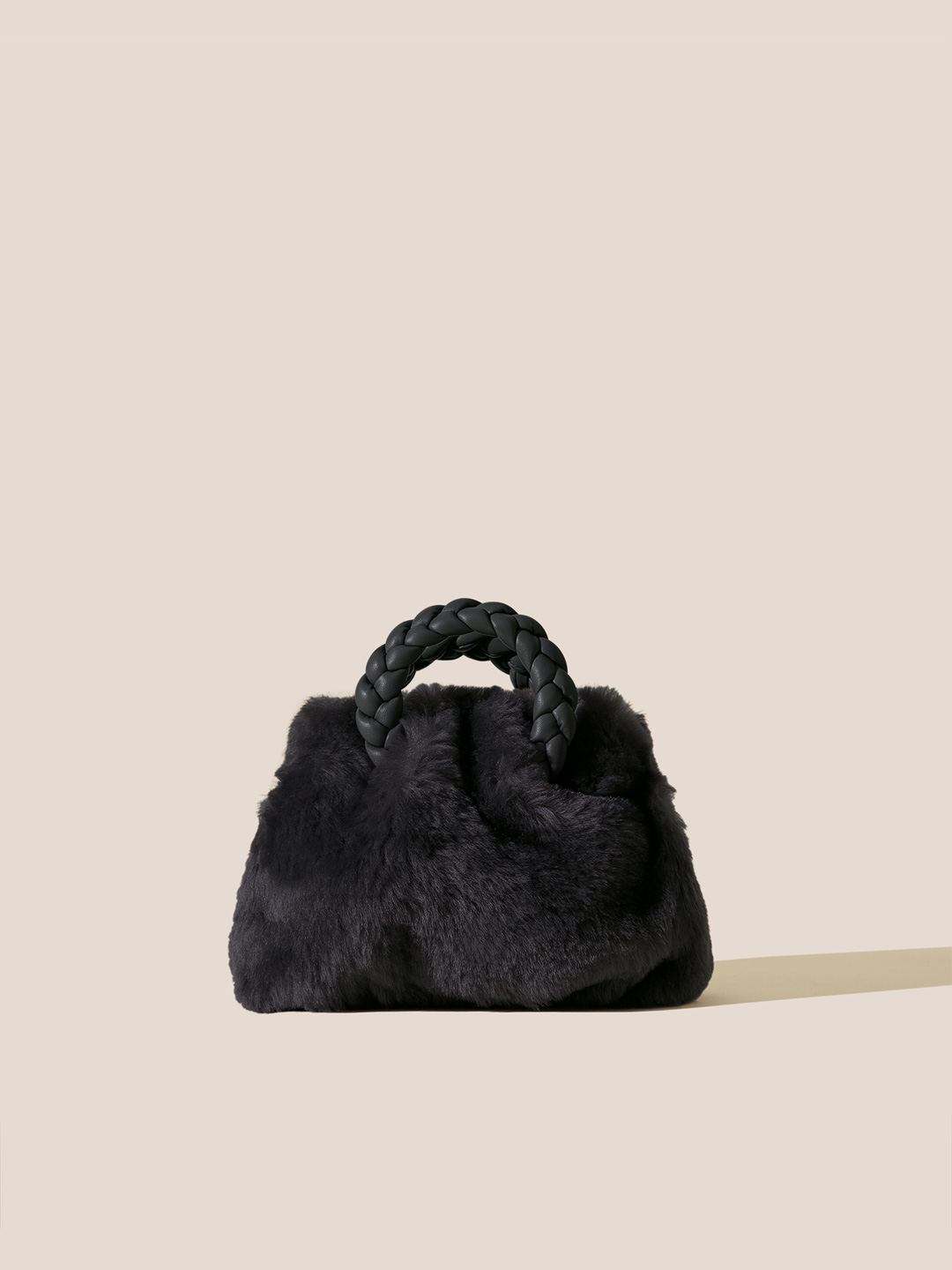 へリュー HEREU MUNTANA Size44 楽天市場】ヘリュー HEREU バッグ レディース ショルダーバッグ