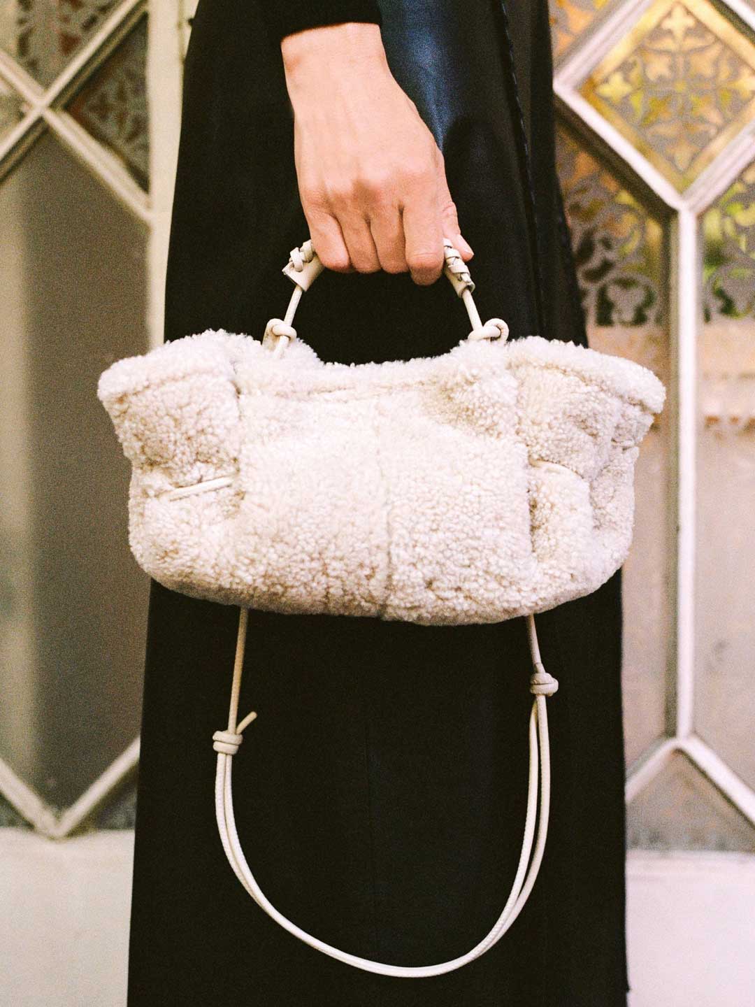 HEREU(ヘリュー) | アルタ ミニ カーリーシアリング