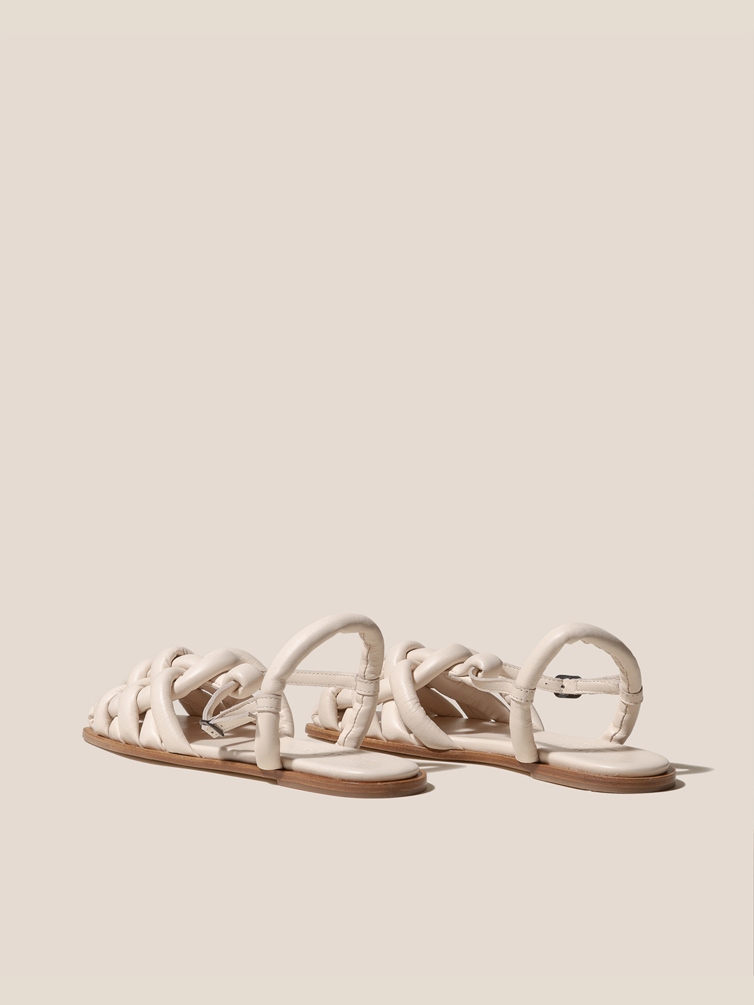 【関税込み】HEREU★CABERSA 2 フィッシャーマン サンダル Hereu Cabersa サンダル | ブラック | FARFETCH JP