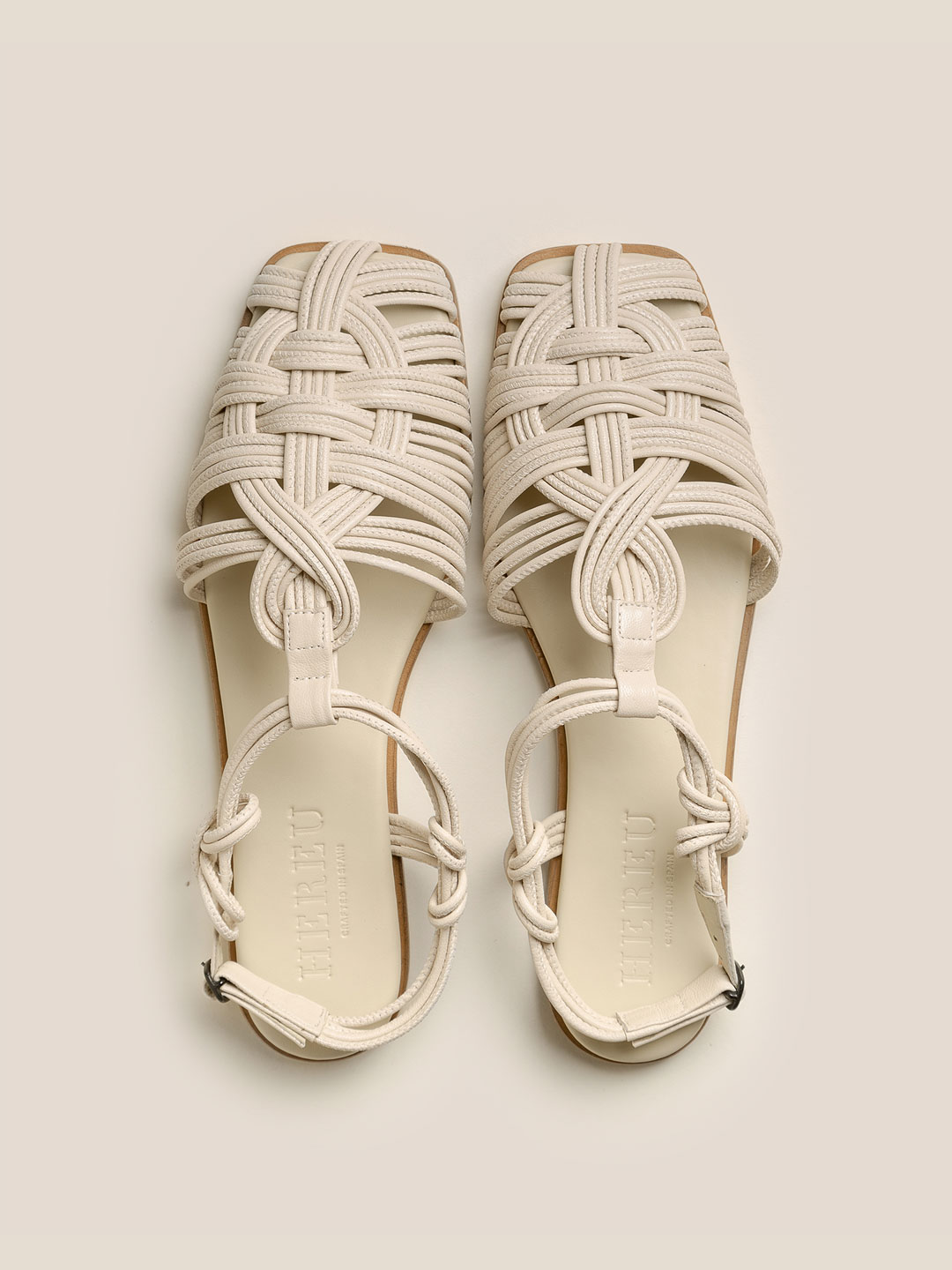 MANTELLA SUPPLE SHINY - Strappy Fisherman Sandal - Cream
