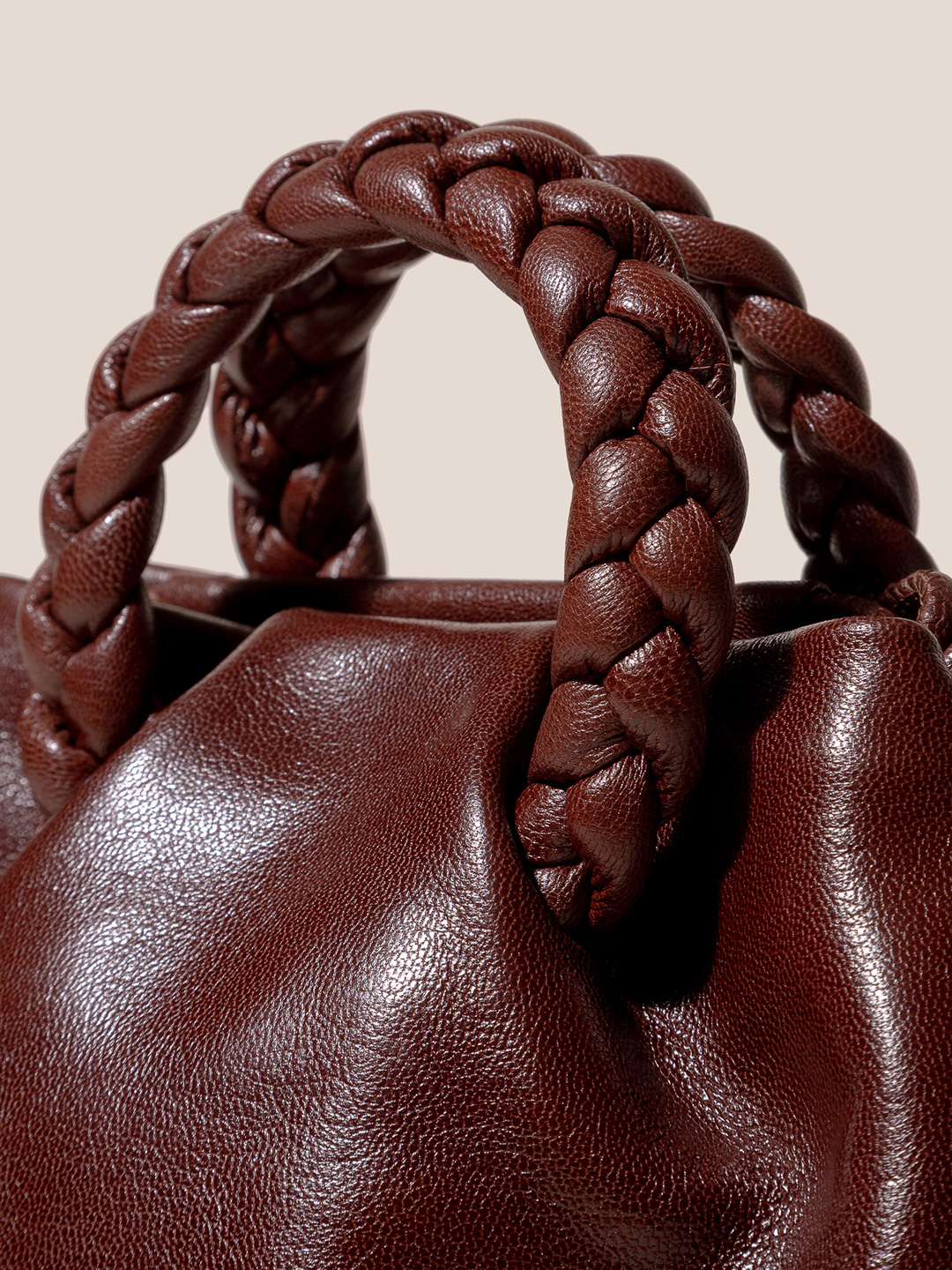 HEREU(ヘリュー) | ボンボンMサプルシャイニー ミディアム