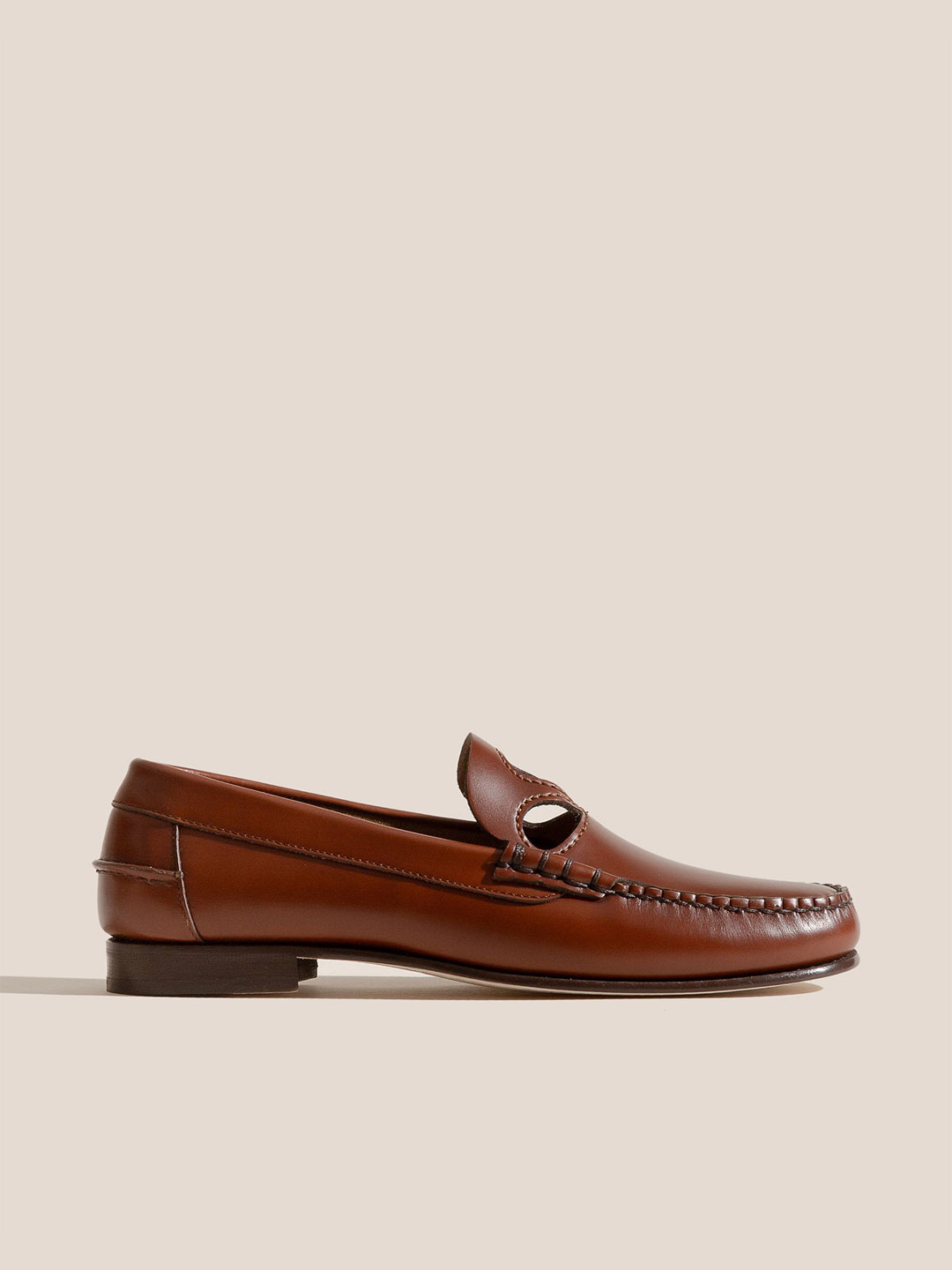 ANANCLA - Cut-Out Slip-On Loafer - Tan