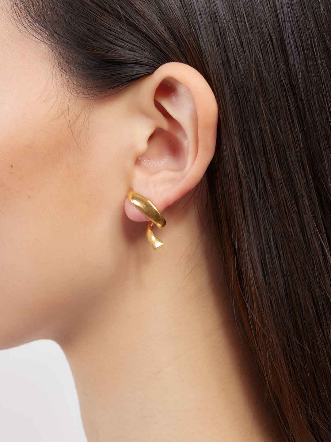 Cinta Pierced Earring - Gold