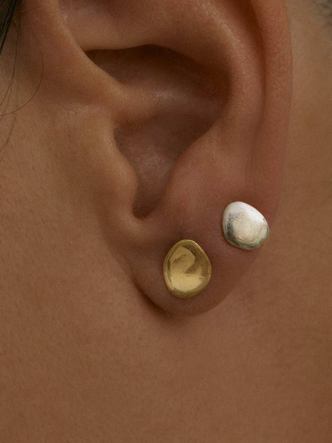 Piedra Pierced Earring - Silver