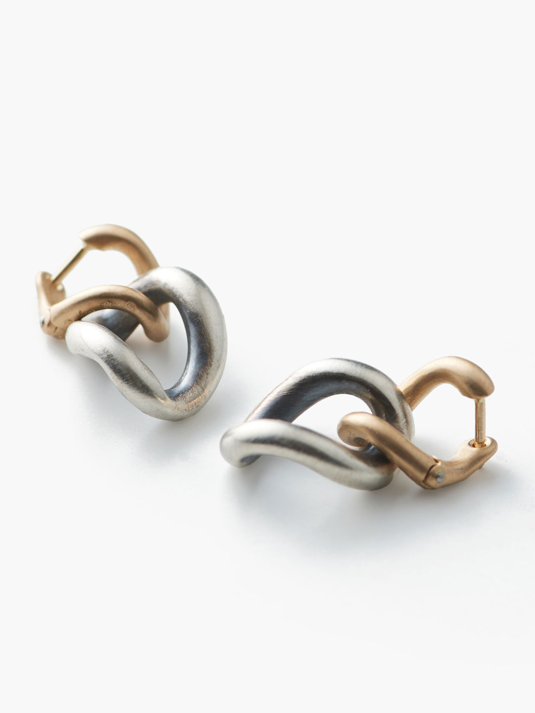 Humete Kihei Pierced Earrings  - Silver