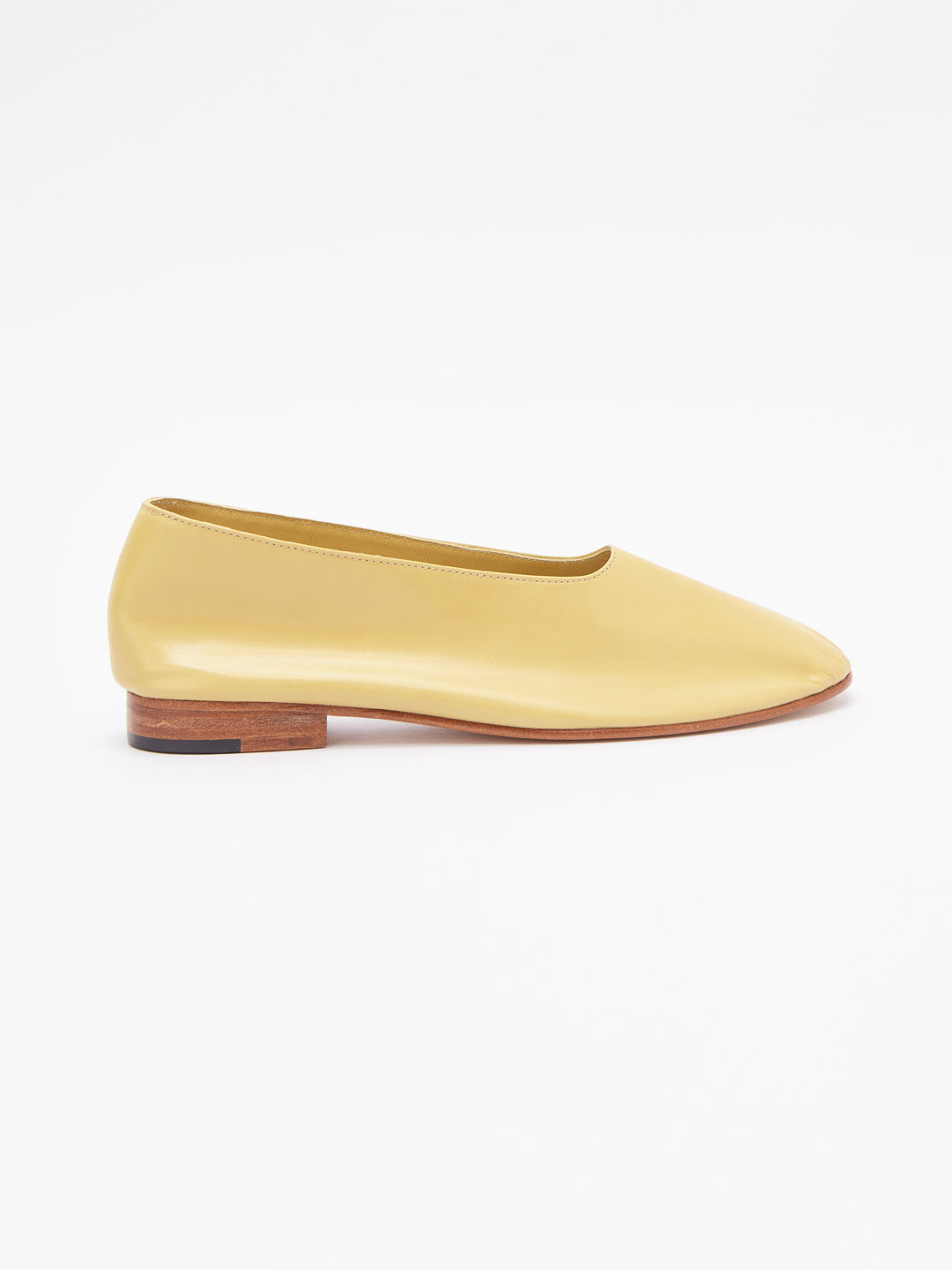 Glove Flat Shoes - Beige