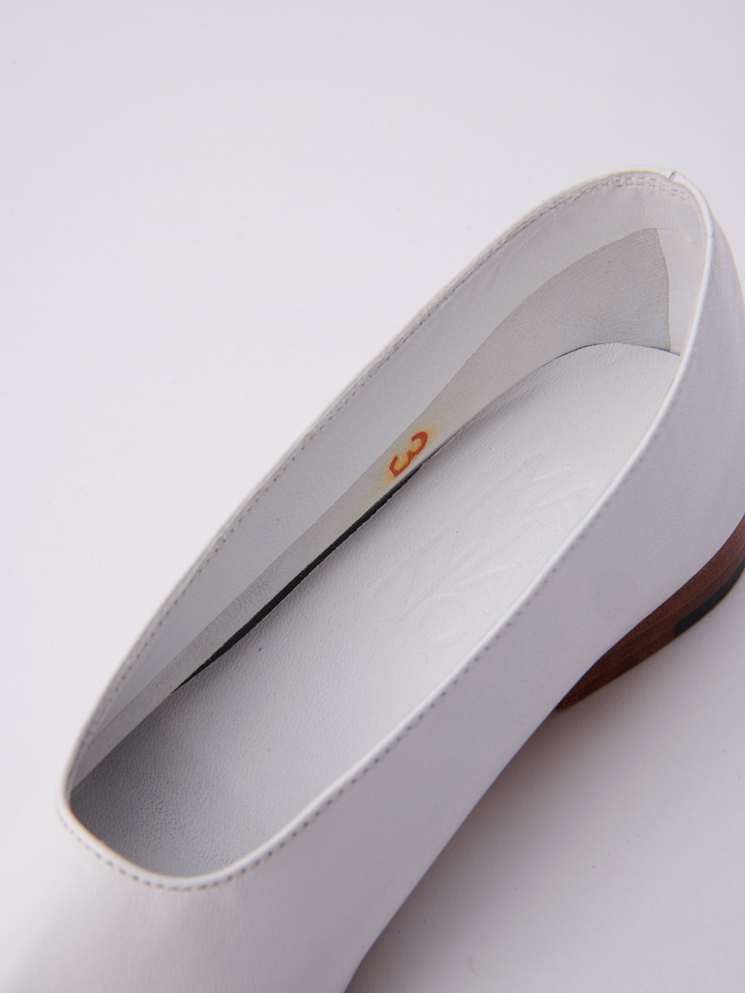 Glove Flat Shoes - White