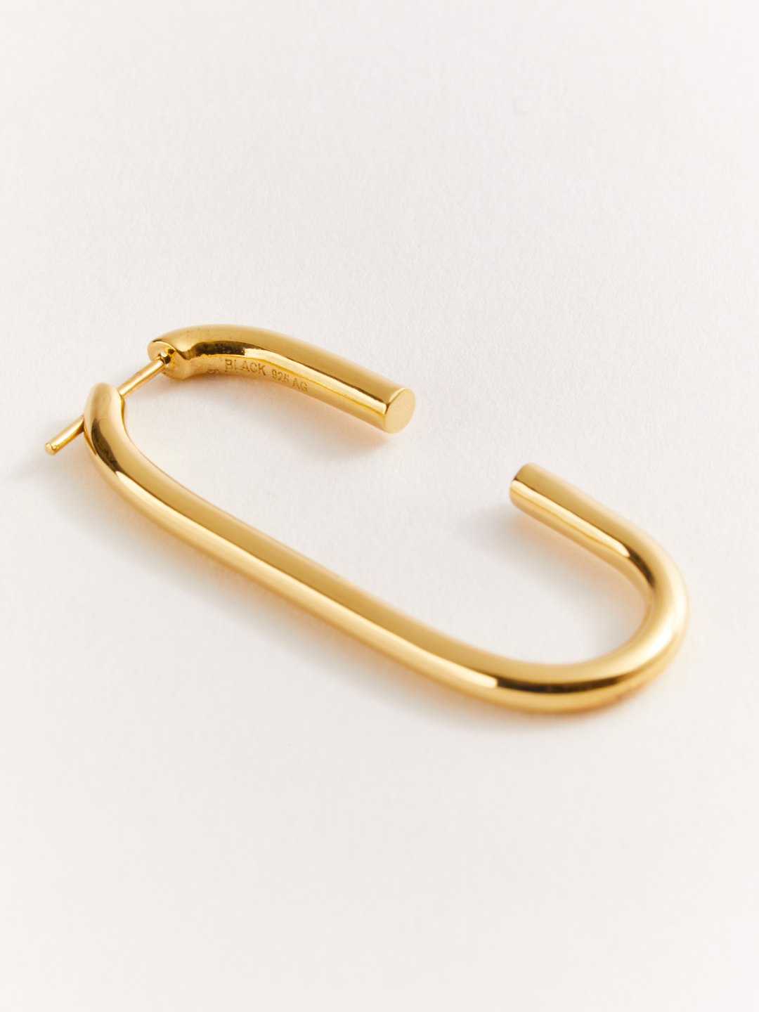 Oval Pierced Earring - Yellow Gold