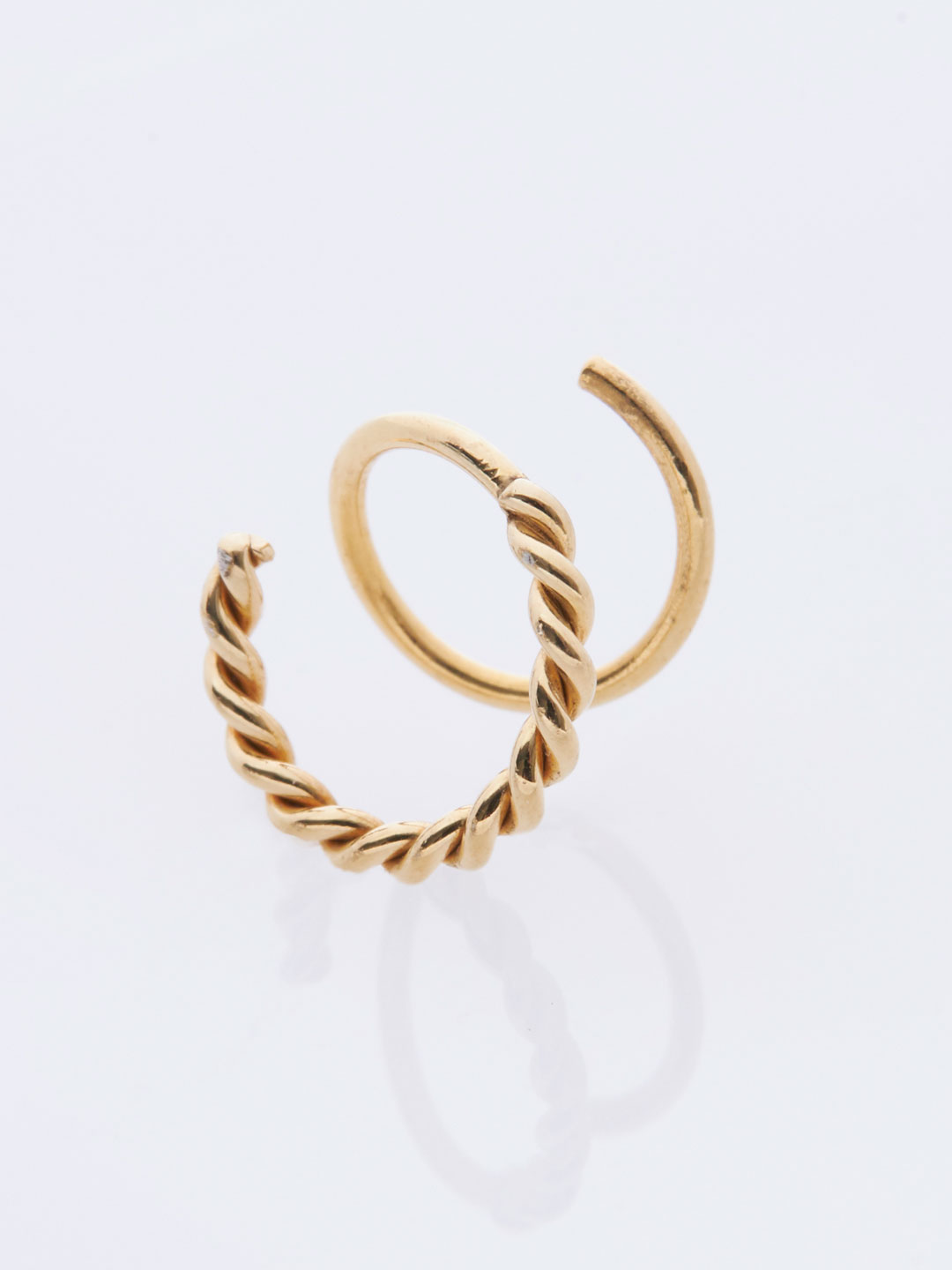 Sofia Twirl Pierced Earring - Yellow Gold