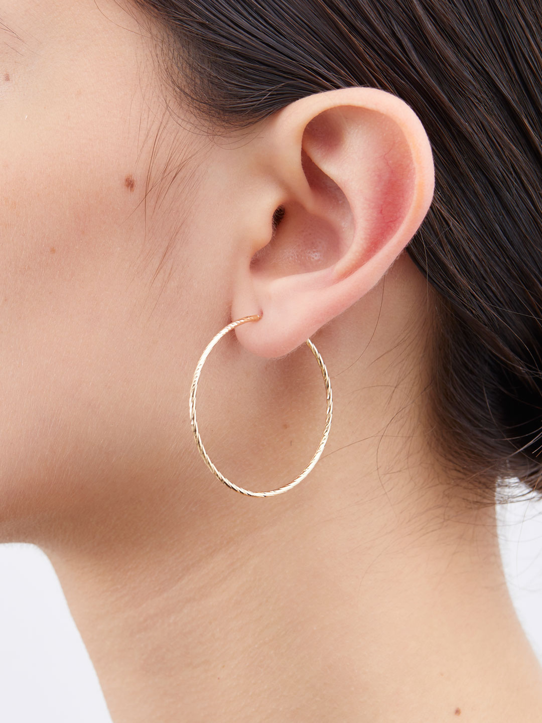 Liv Hoop Pierced Earring35 - Yellow Gold