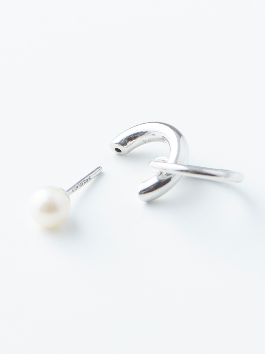 Elvira Pearl Pierced Earring - Silver