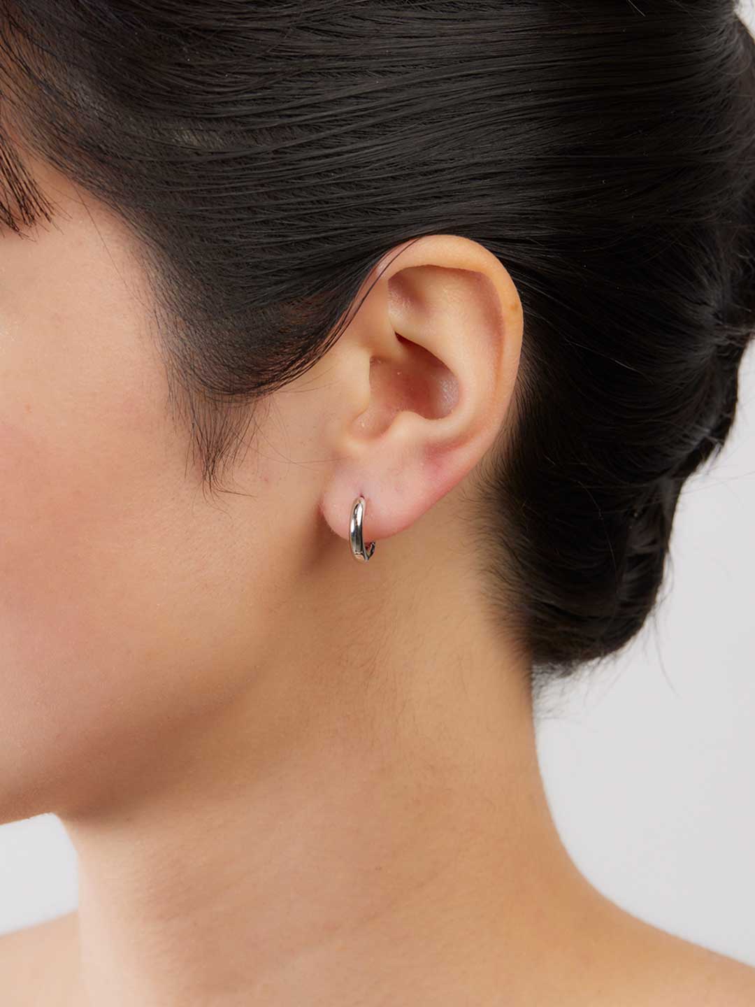 Slate 8 Huggie Pierced Earring - Silver