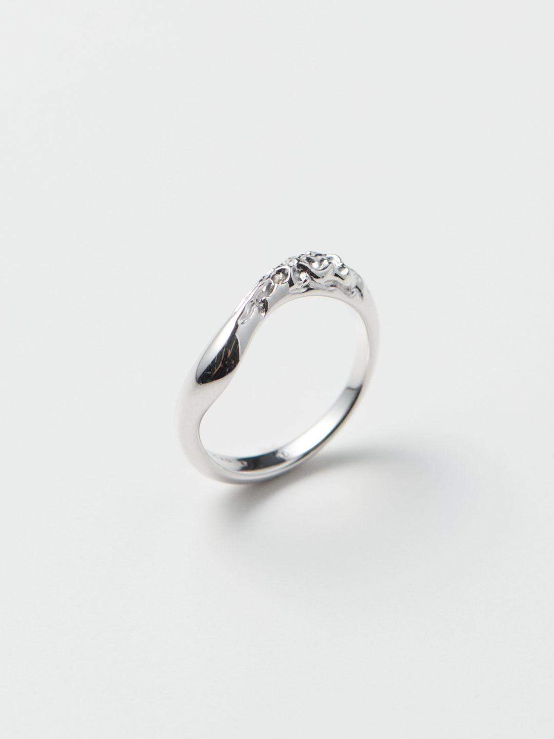 Silken Ring - Silver