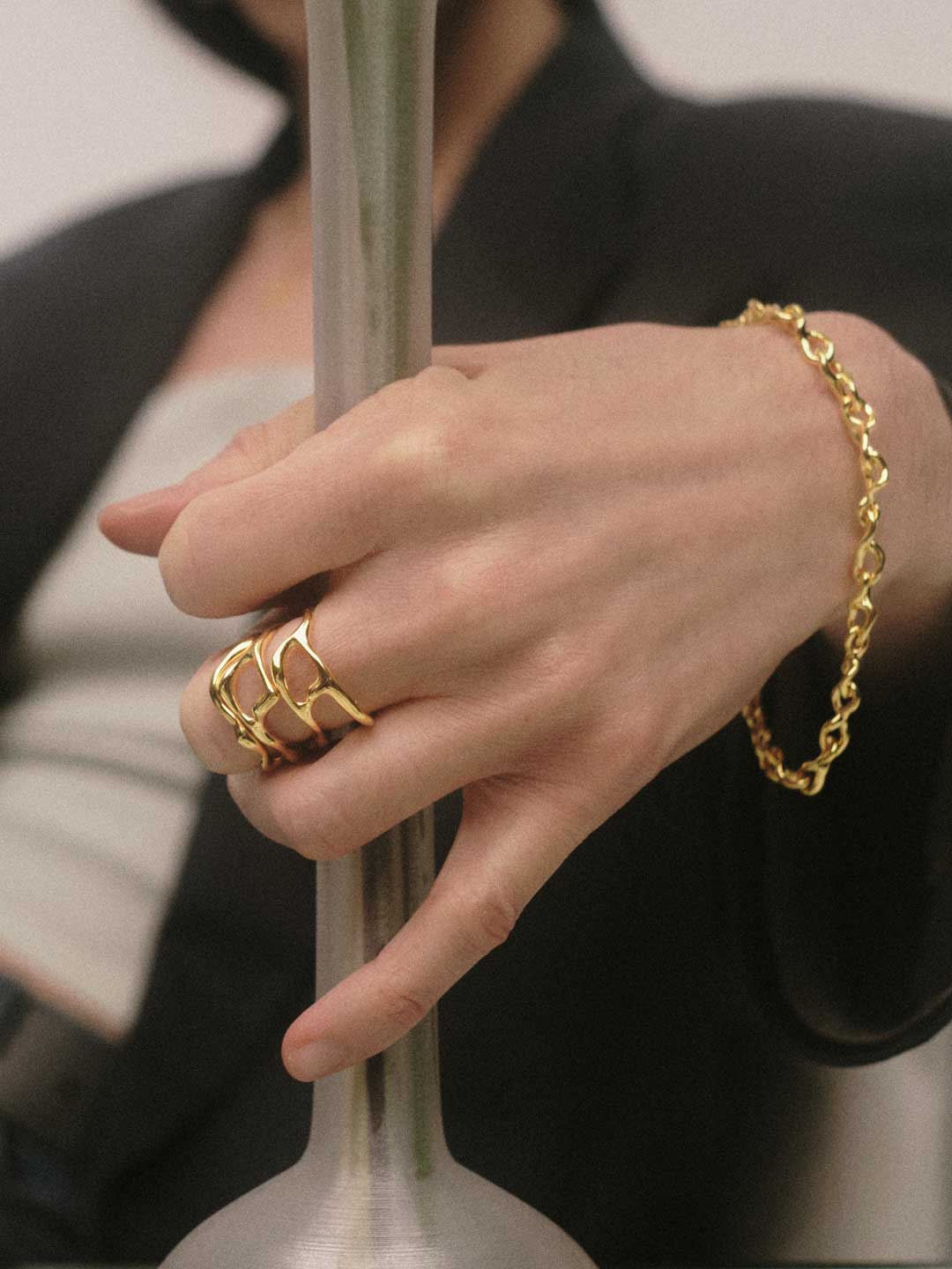Vesta Ring - Yellow Gold